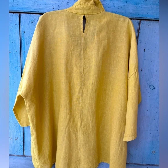 Made in Italy 100% Linen Women's Shirt in Mustard - Picture 9 of 13